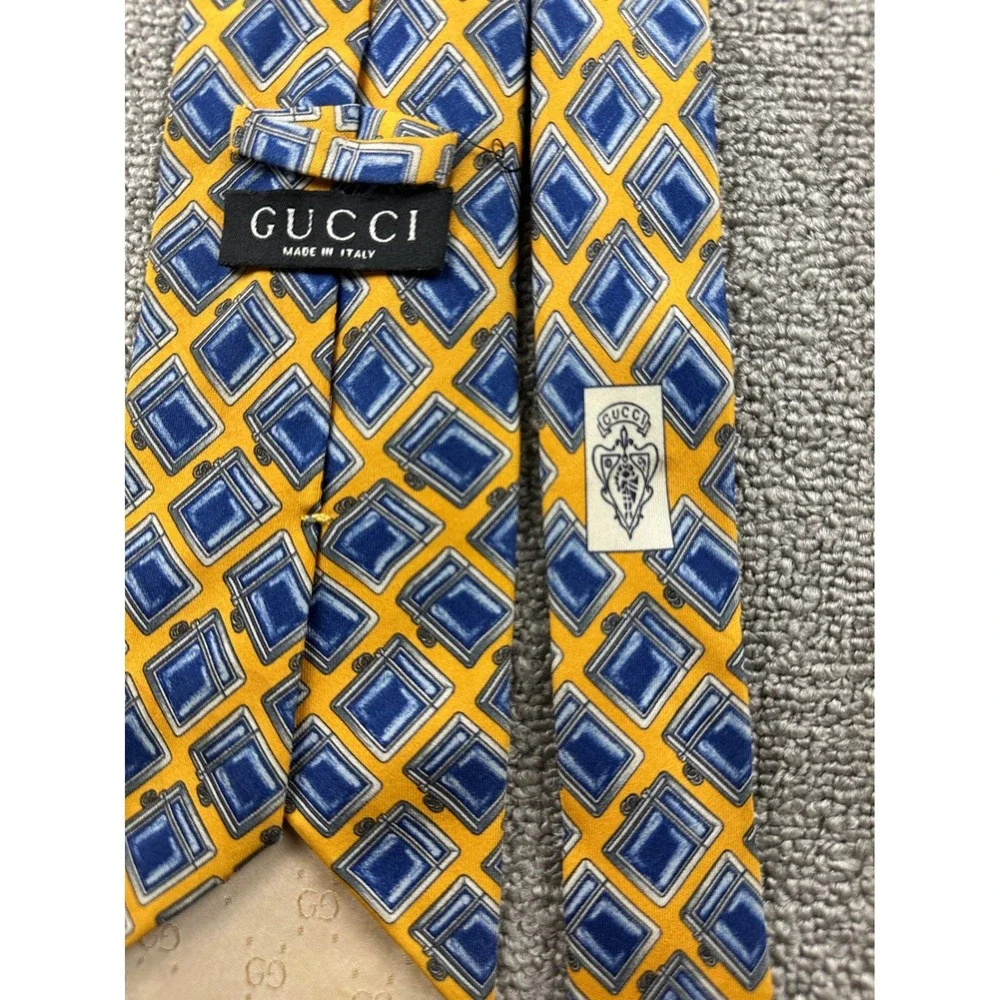 Vintage Gucci Tie Men Yellow Blue Geometric Diamond 100% Silk Italy Made Preppy‎